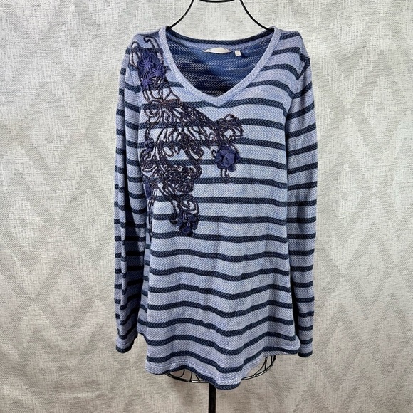 Soft Surroundings Syrah blue striped embroidered long sleeve size L - Picture 2 of 8